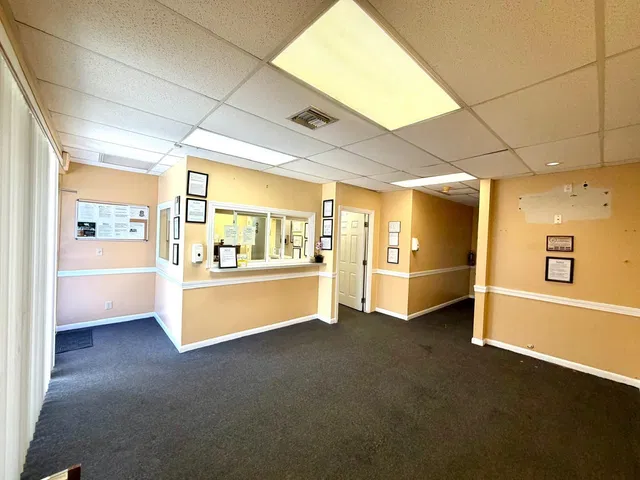 Residence photo 8