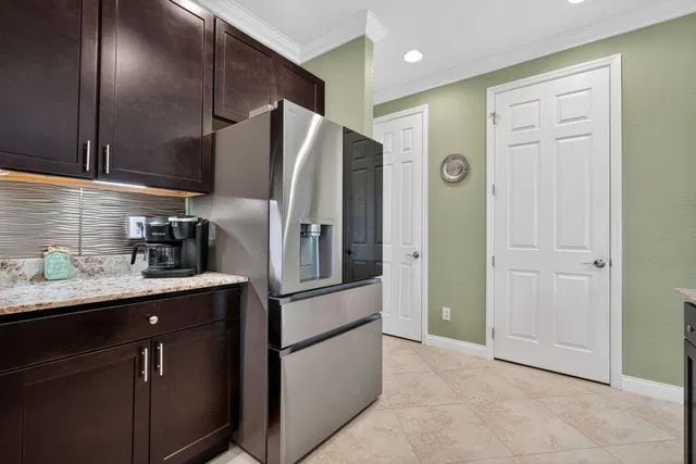 Residence photo 14