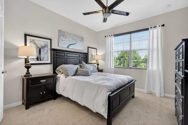 Residence photo 21
