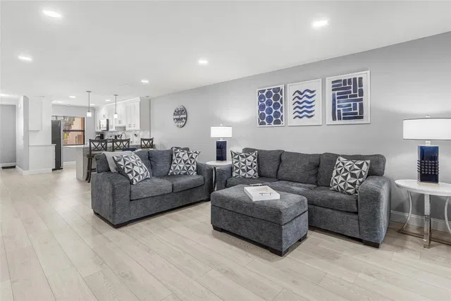 Residence photo 10