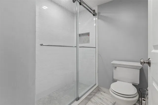 Residence photo 17