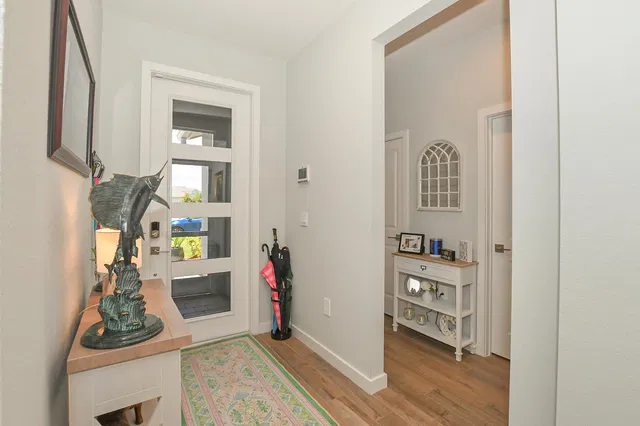 Residence photo 20