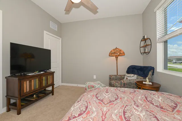 Residence photo 22