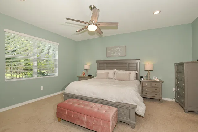 Residence photo 32