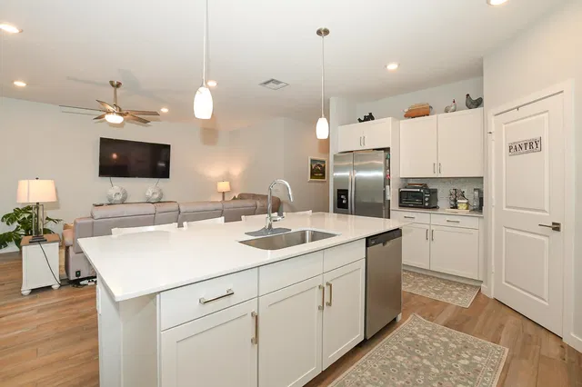 Residence photo 45