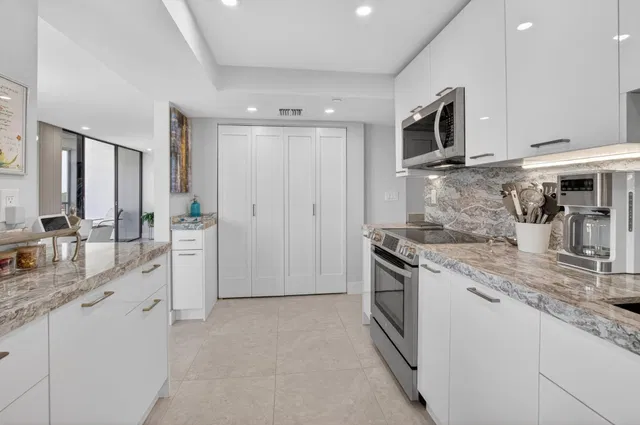 Boca West Country Club Unit 551 photo 32