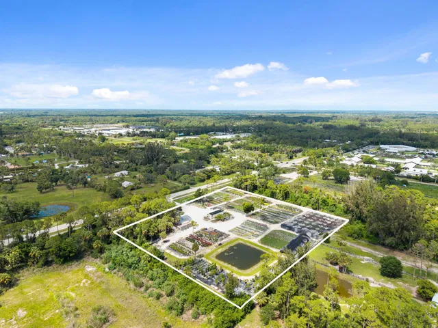 Residence photo 6
