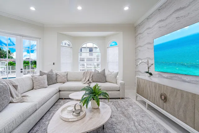 Boca Harbour Residence photo 9