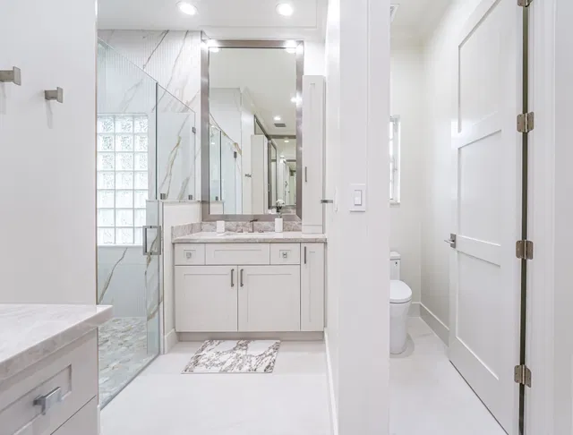 Boca Harbour Residence photo 18
