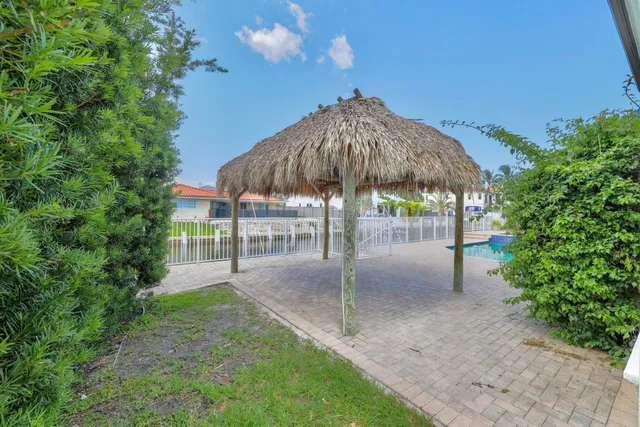 Boca Harbour Residence photo 38