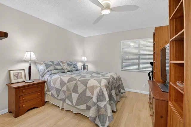 Residence photo 13
