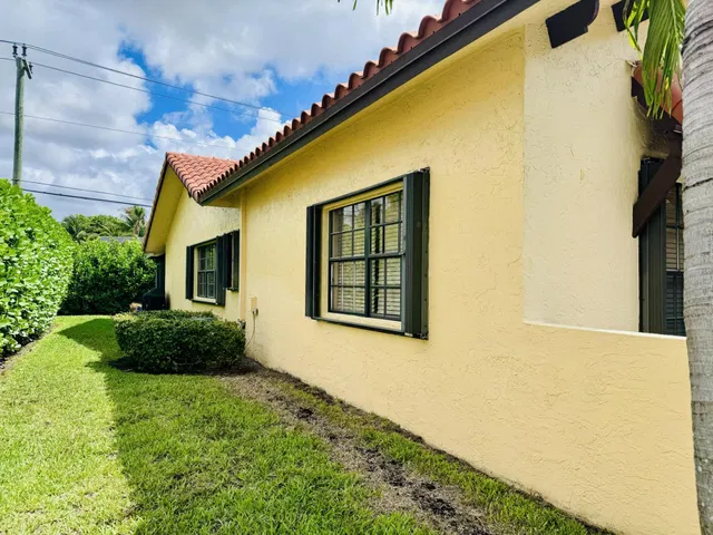 Residence photo 8