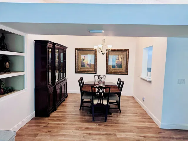 Residence photo 24