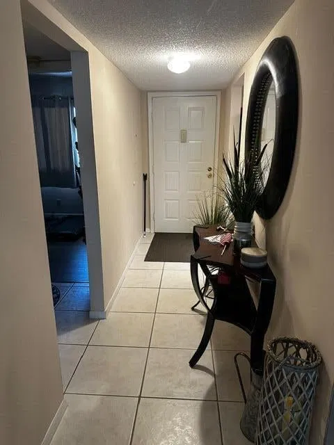 Unit 306 photo 5