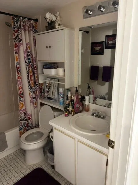 Unit 306 photo 20