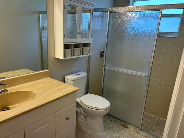 Residence photo 4