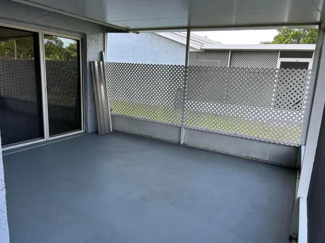 Residence photo 5