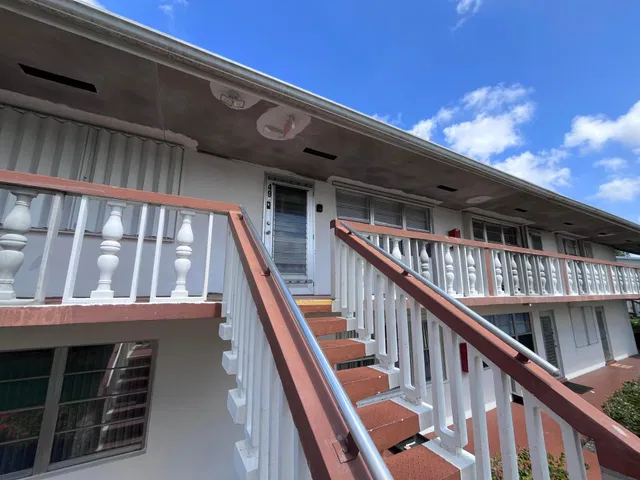 Residence photo 16
