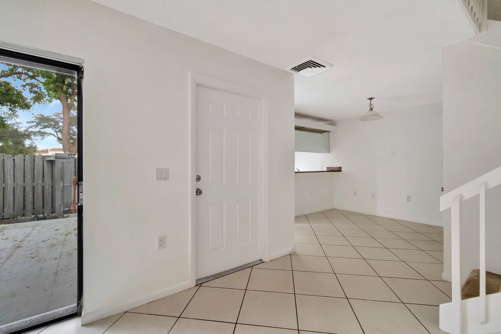 Residence photo 8