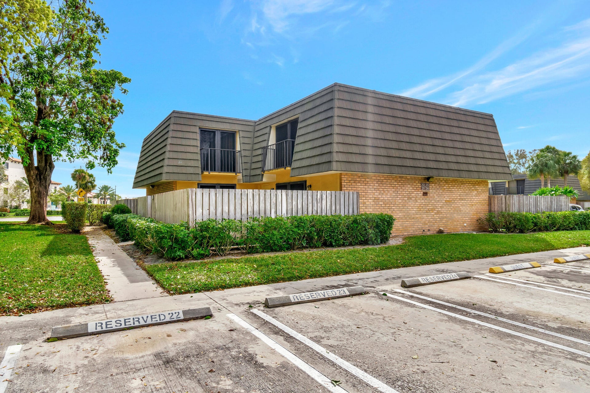 Residence photo 27