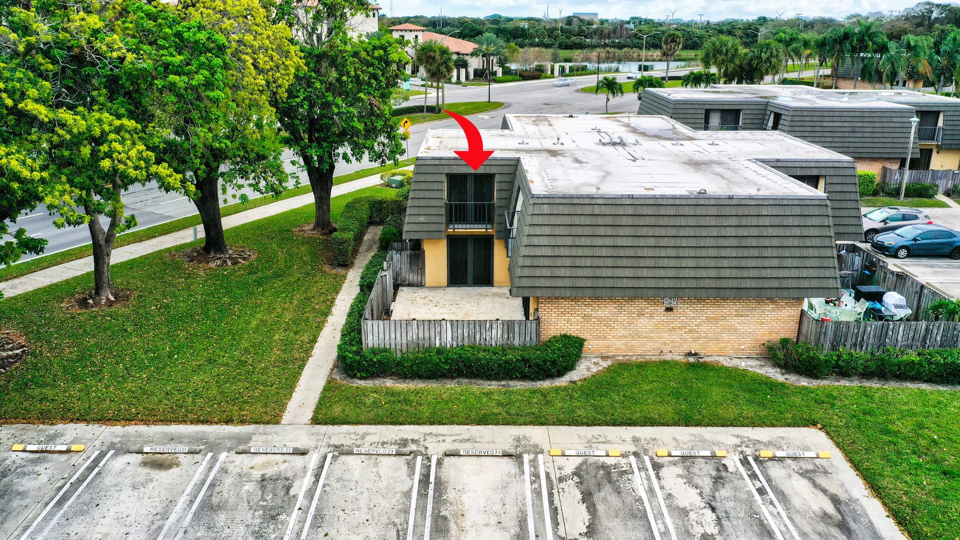 Residence photo 42