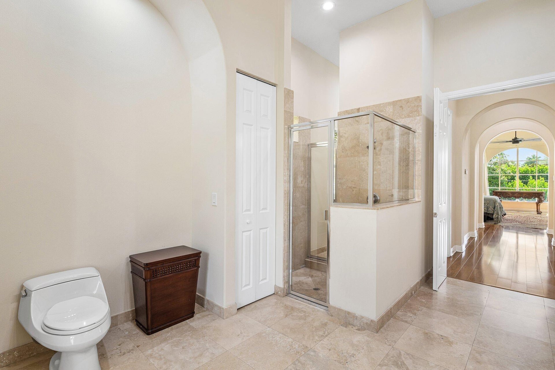 Residence photo 36
