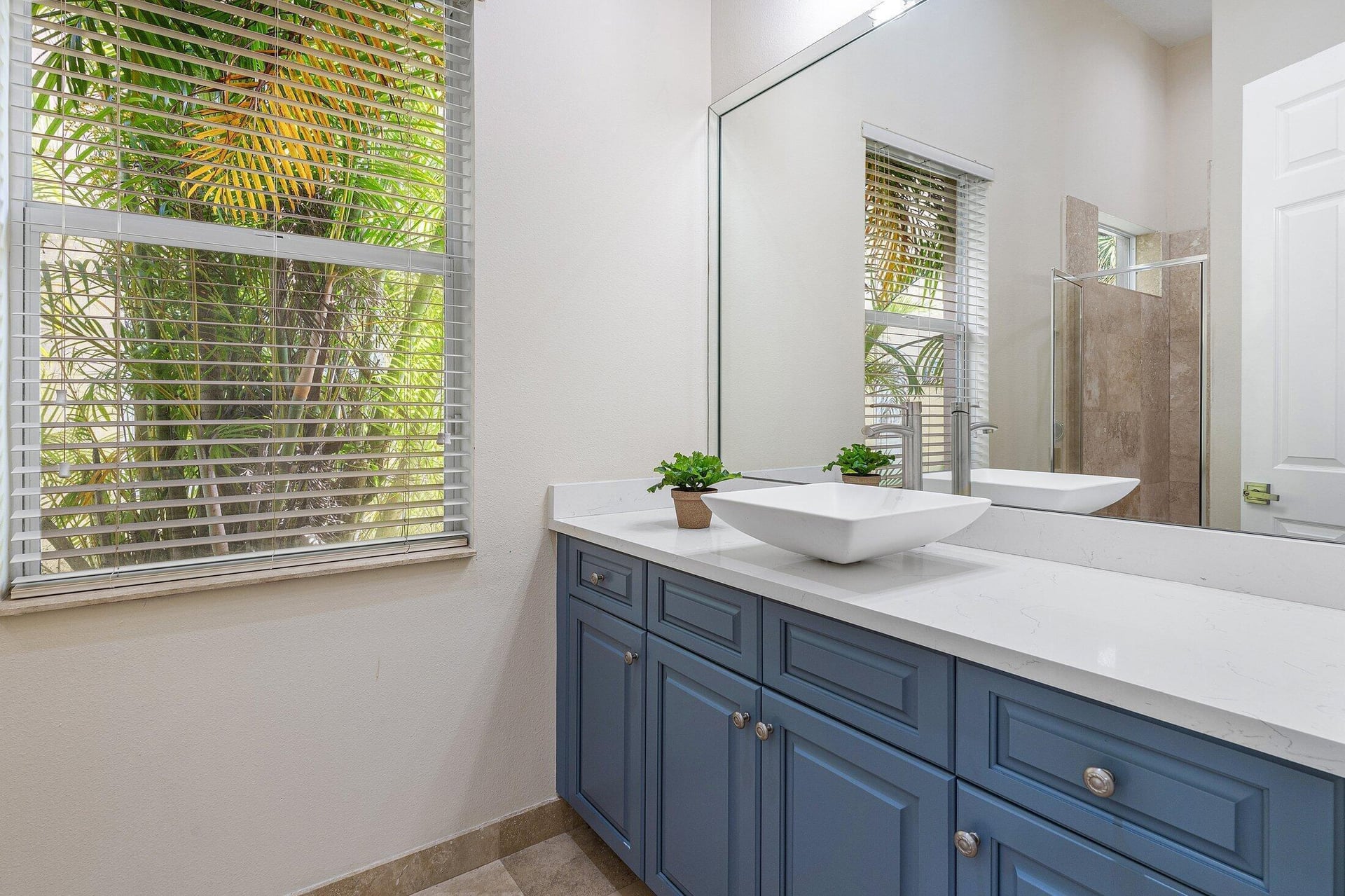 Residence photo 38