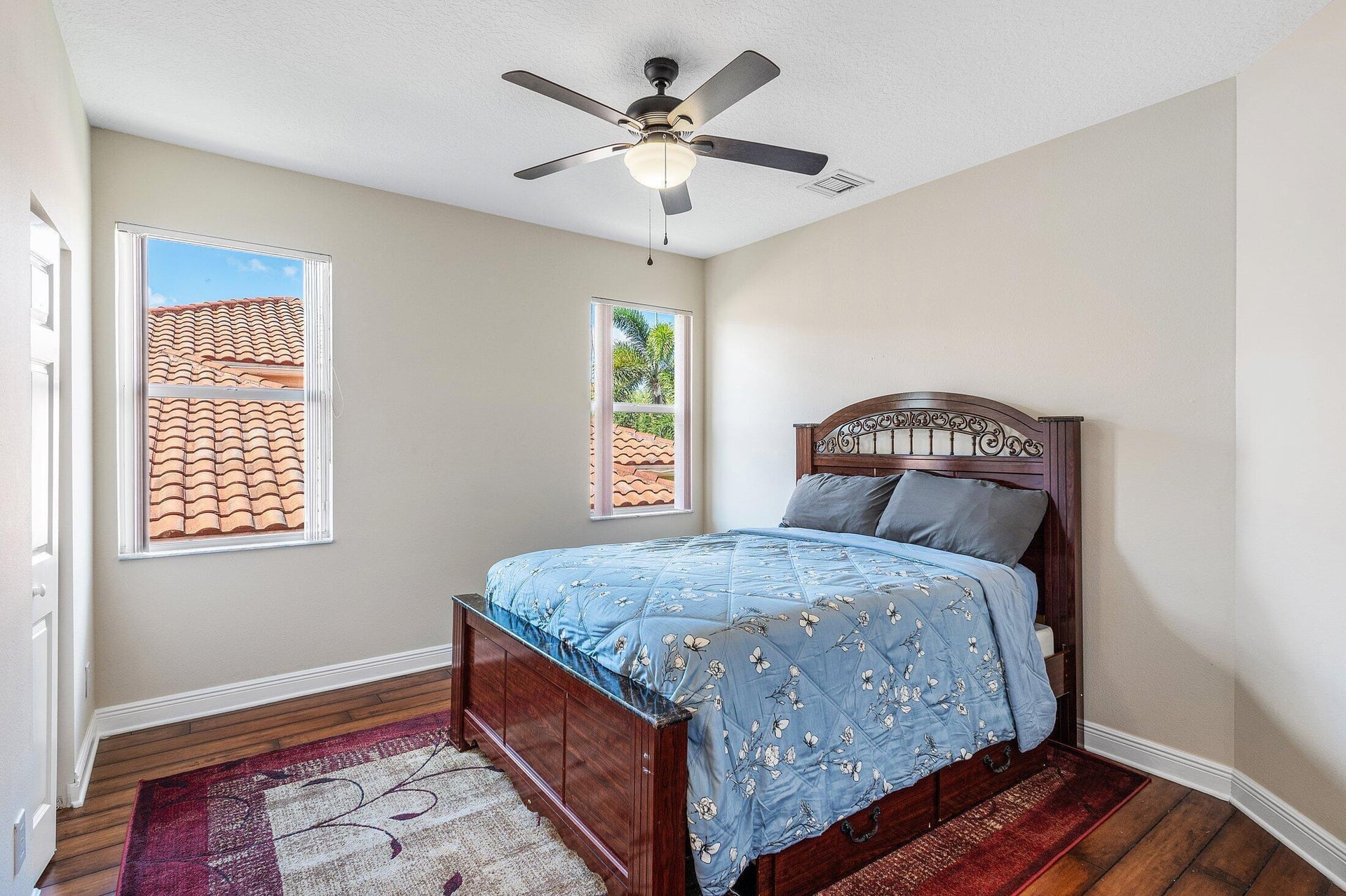 Residence photo 45