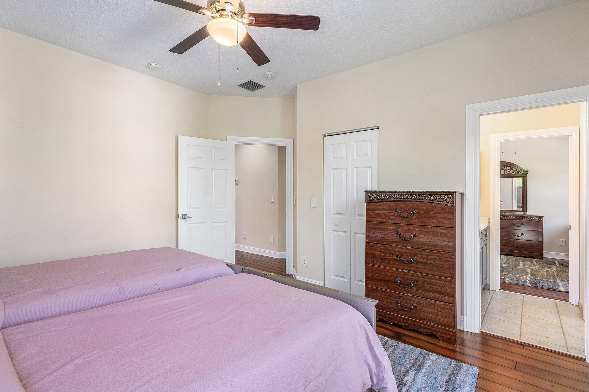 Residence photo 49