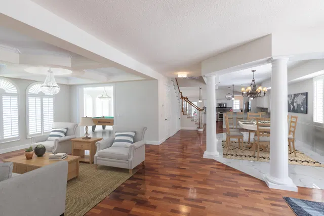 Residence photo 3
