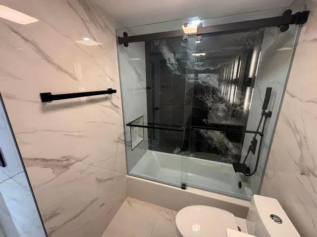 Unit C2 photo 35