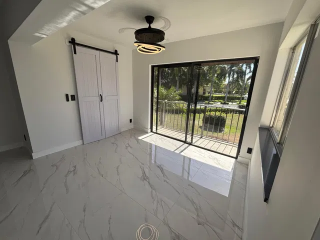  Unit C2 photo 53