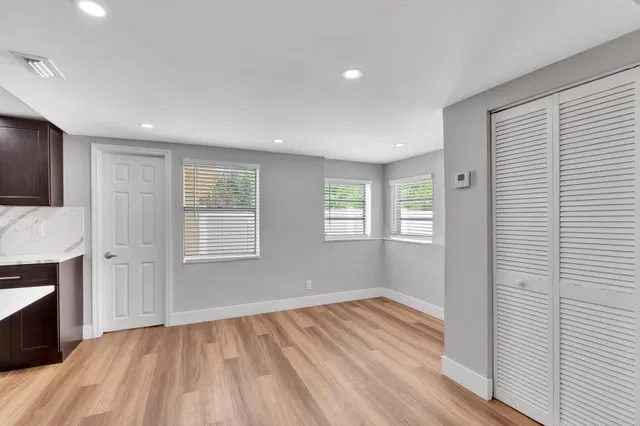 Residence photo 19