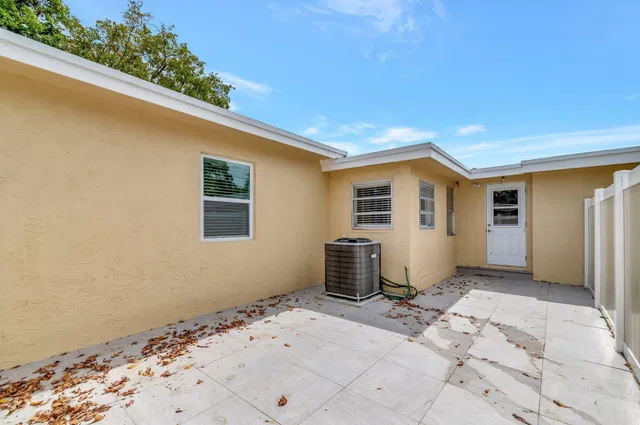 Residence photo 44