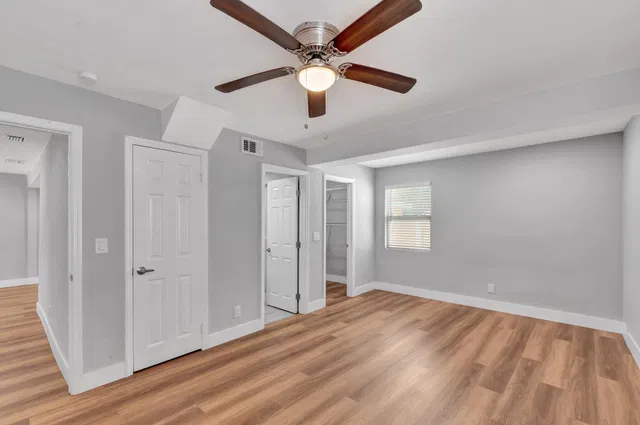 Residence photo 69