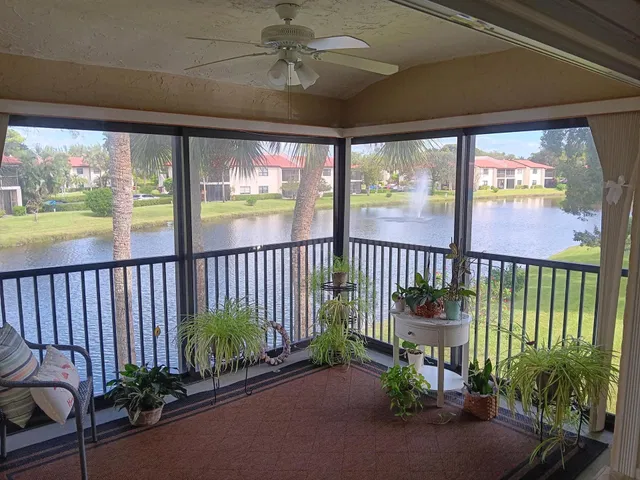 Boca Lago Country Club Homes Unit 1-g photo 4