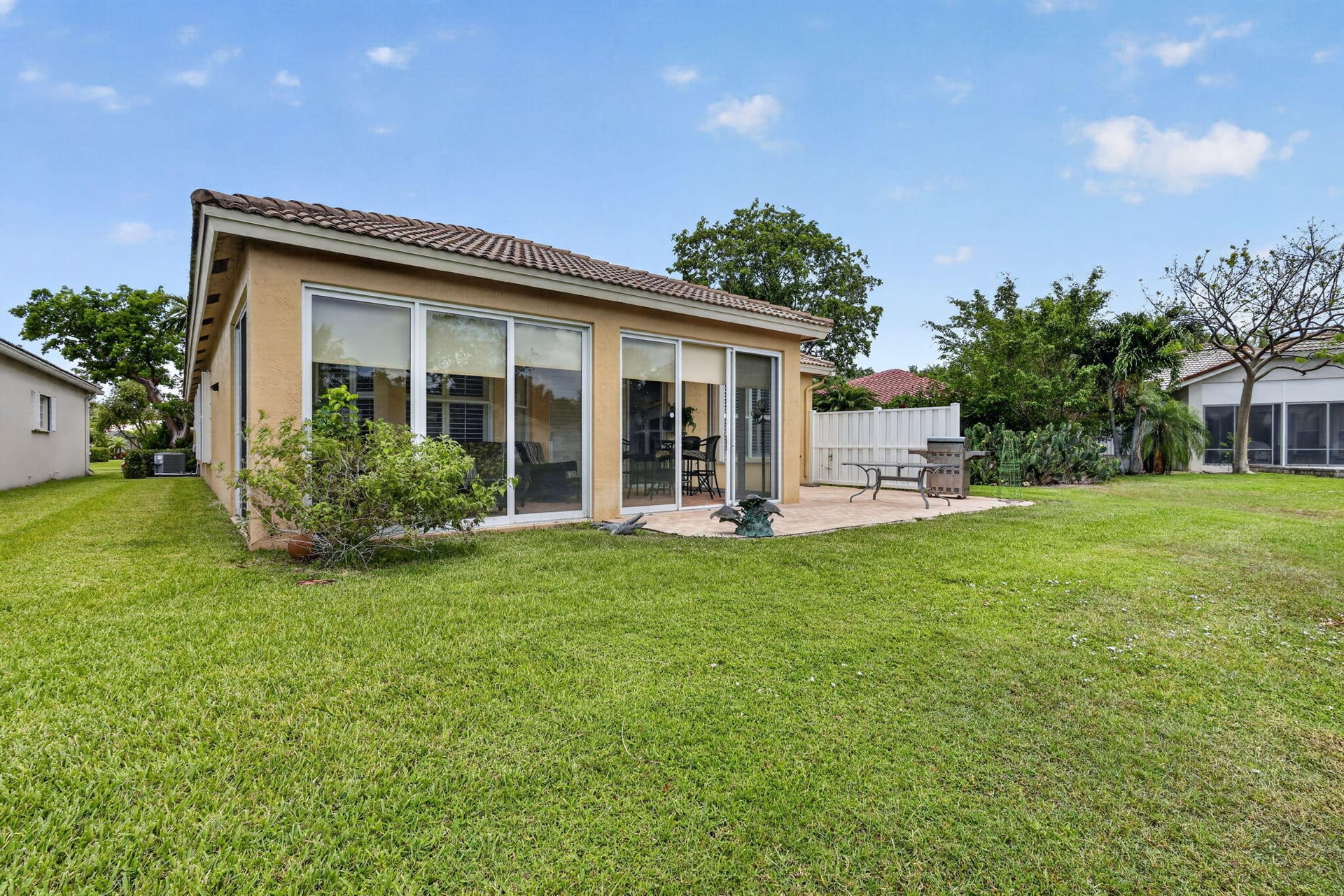 Residence photo 52