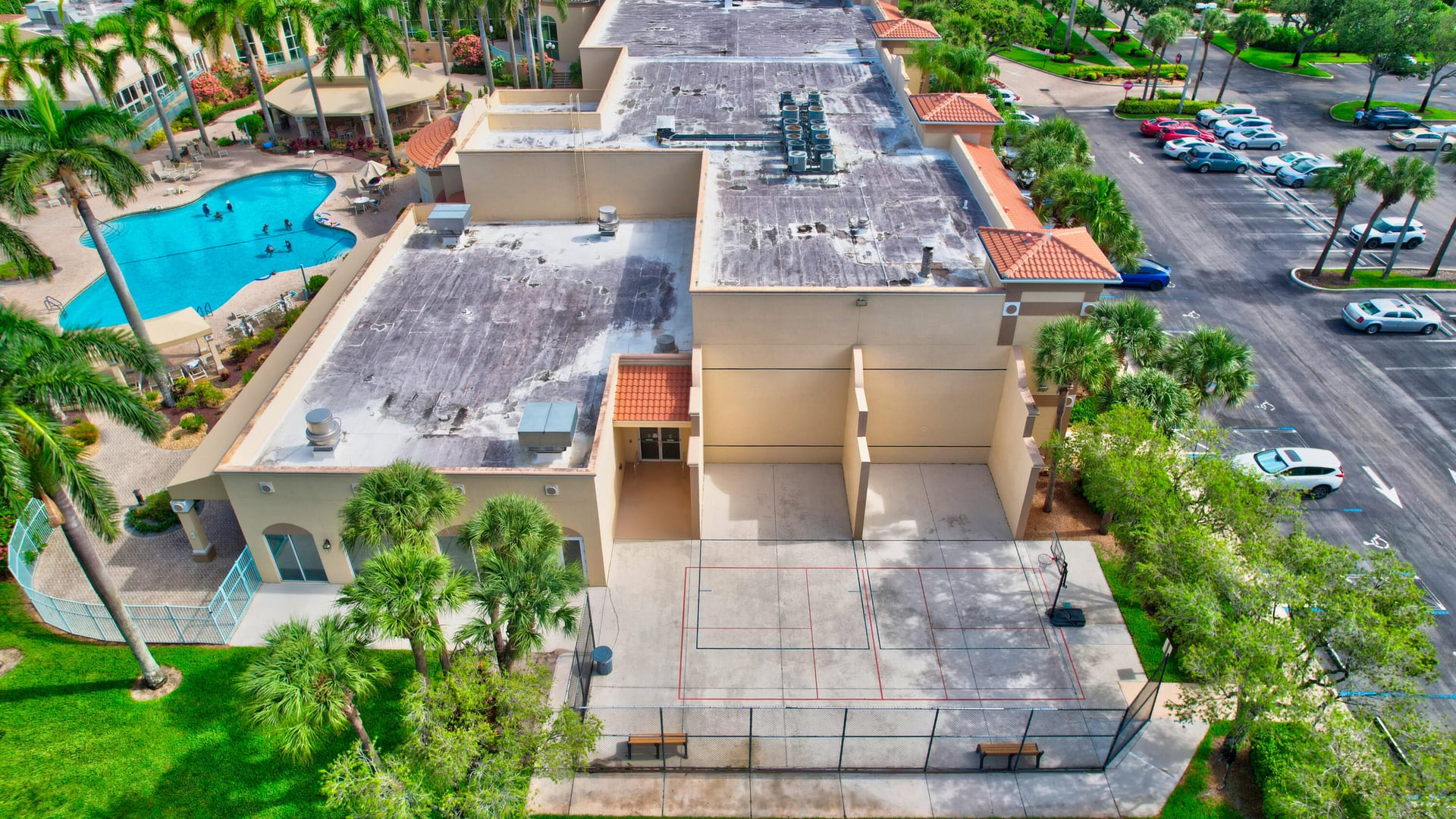 Residence photo 95