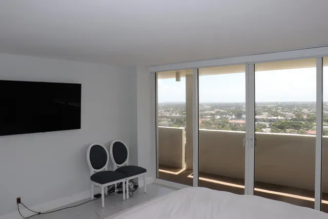 Boca Raton Unit 0160b photo 33