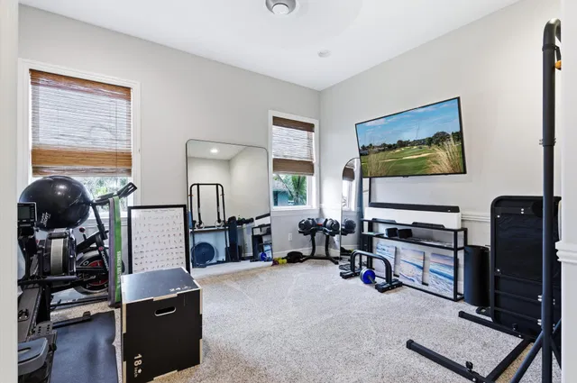  Residence photo 31