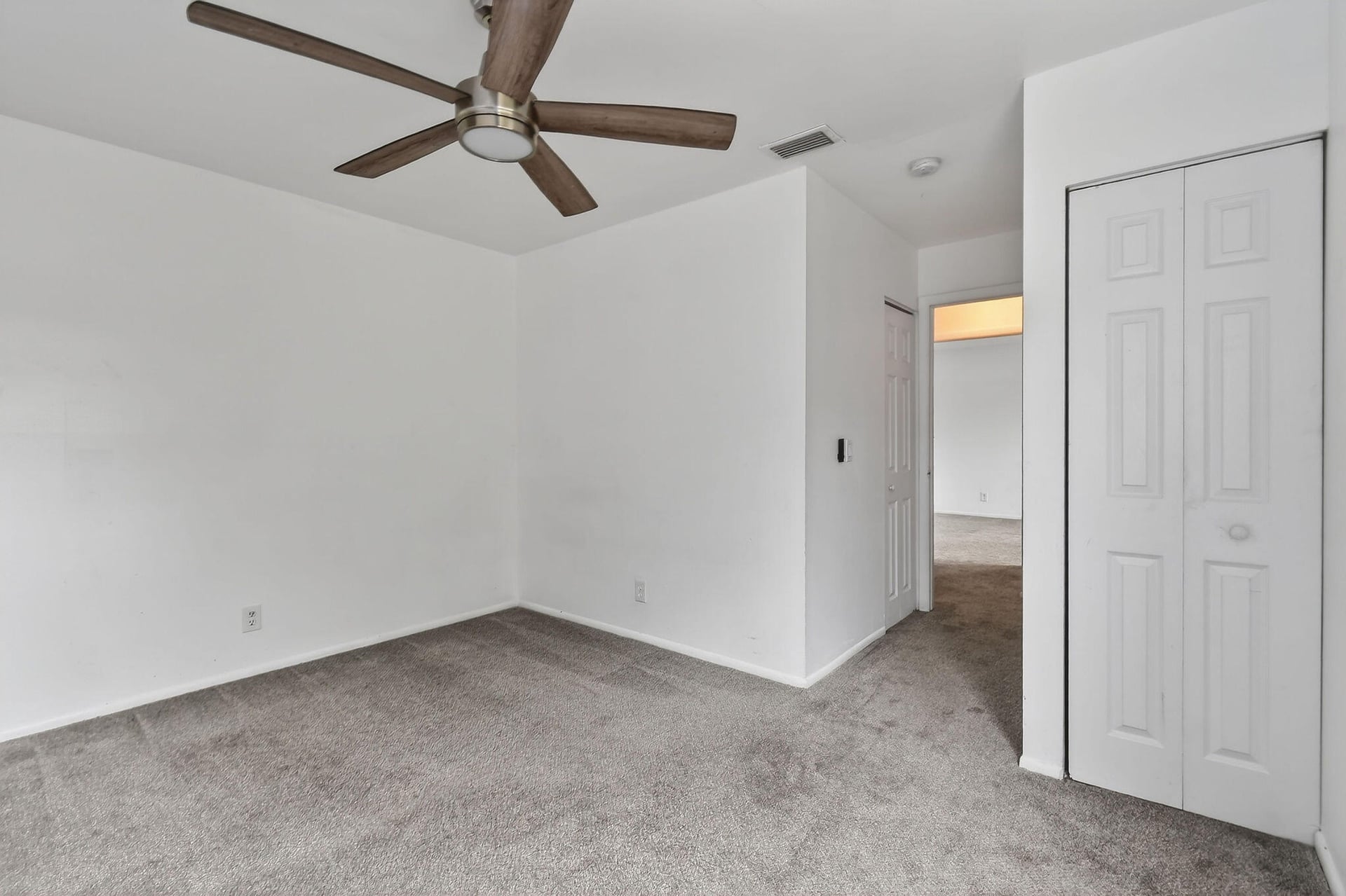  Unit B photo 59