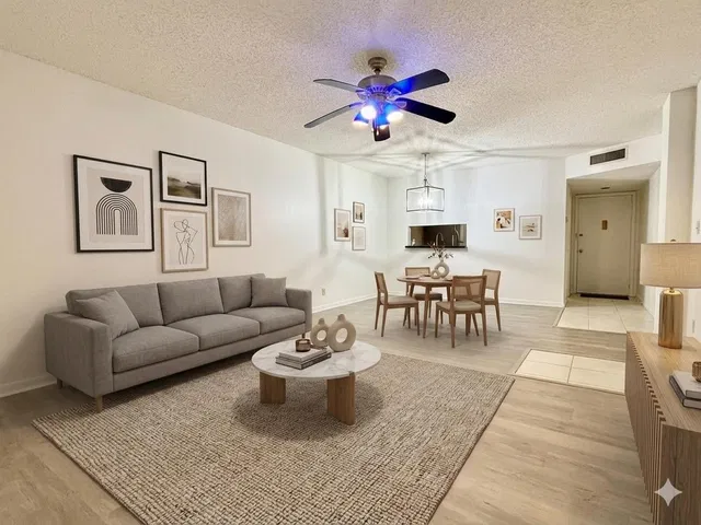 Unit 222 photo 9