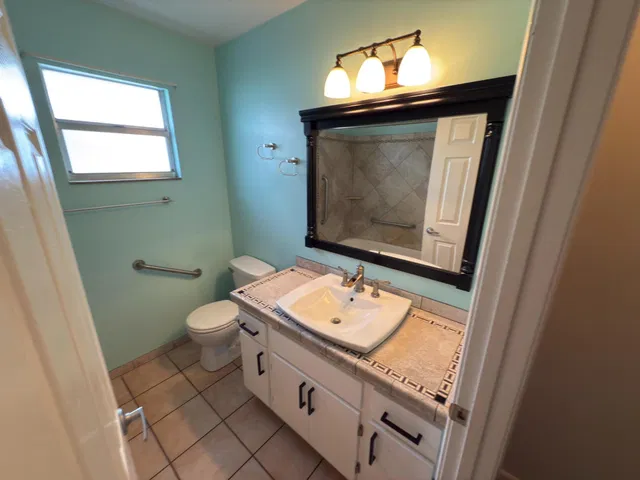 Residence photo 17
