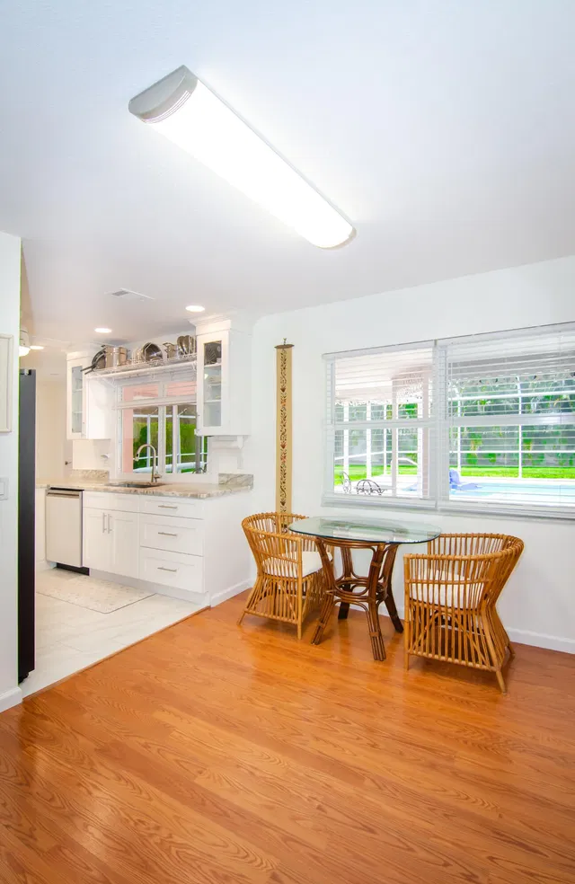  Residence photo 24