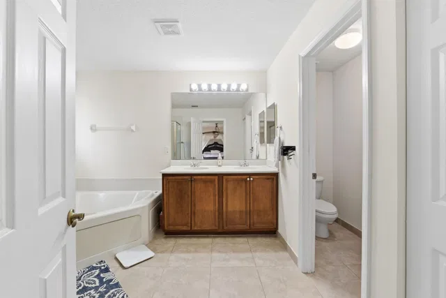 Residence photo 20