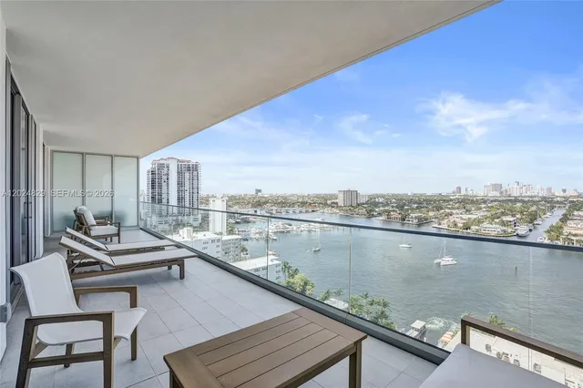 Selene Oceanfront Residences 1403-S