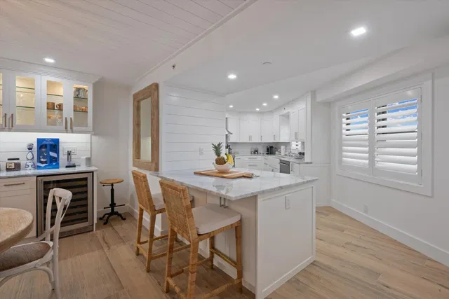 Unit 510 photo 17