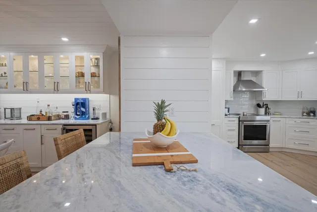 Unit 510 photo 20