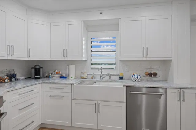 Unit 510 photo 21