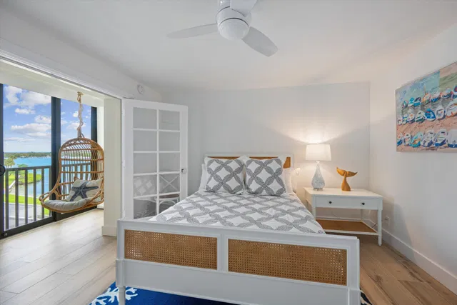 Unit 510 photo 33
